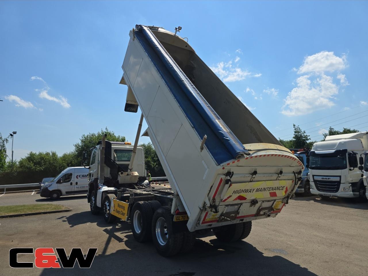Vehicle image 40